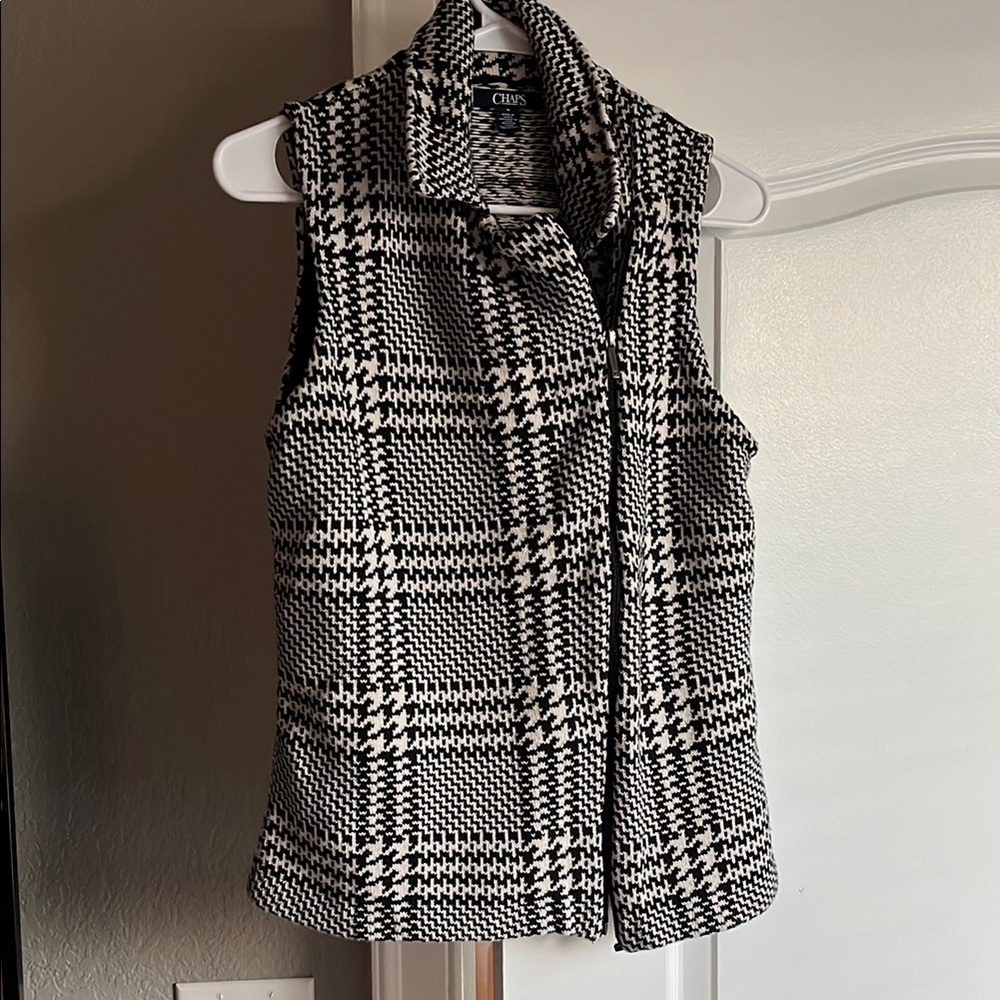 Chaps Black and White Houndstooth Vest